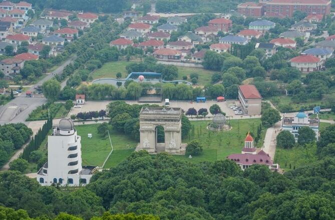 易景通與華西世界公園達成智慧景區(qū)合作方案