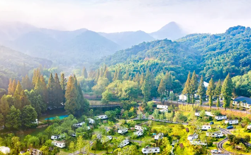 如何打造數(shù)字鄉(xiāng)村，引領(lǐng)鄉(xiāng)村旅游的發(fā)展？