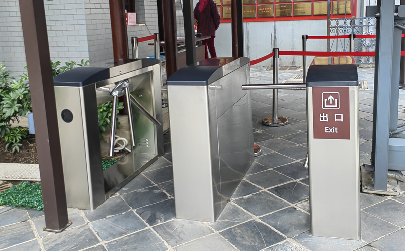 景區(qū)票務(wù)系統(tǒng)如何處理特殊人群票務(wù)？