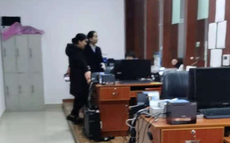 售票員應(yīng)當(dāng)如何通過(guò)景區(qū)窗口售票軟件售票?