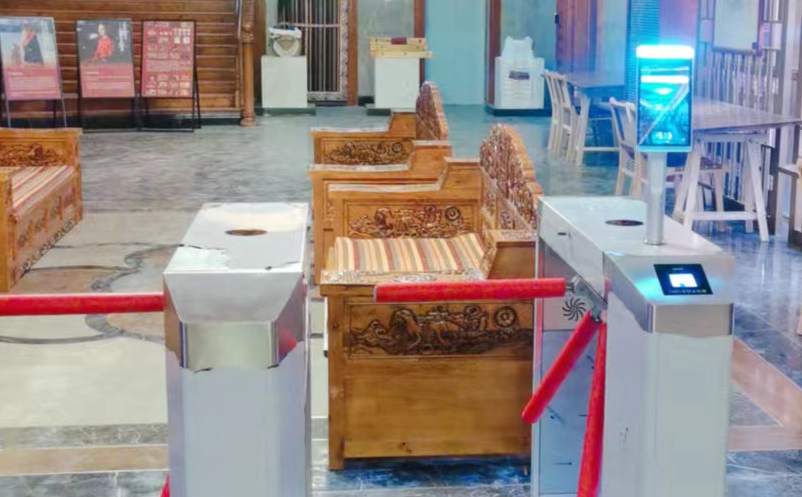 景區(qū)應當選擇合適的智能閘機與票務管理系統(tǒng)