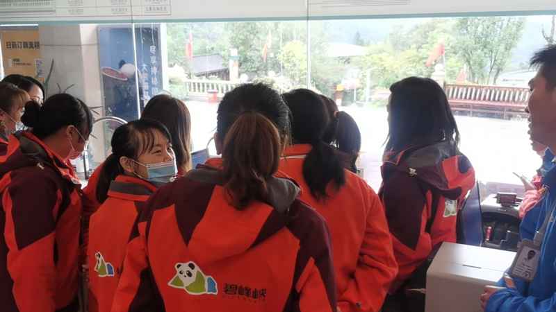 易景通景區(qū)票務(wù)系統(tǒng)提供商，用心服務(wù)塑造卓越客戶體驗的故事